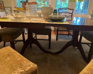 Antique Table w/6 chairs (org.$325)