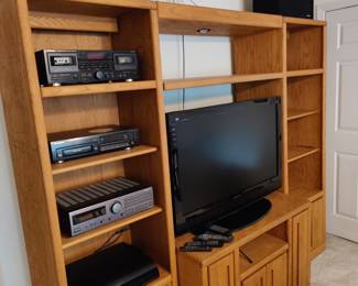 Vintage stereo equipment, like new