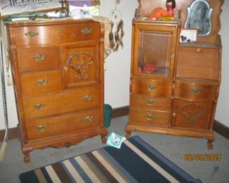 OAK CHESTS