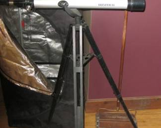 BUSHNELL TELESCOPE