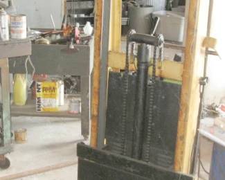 PALLET JACK
