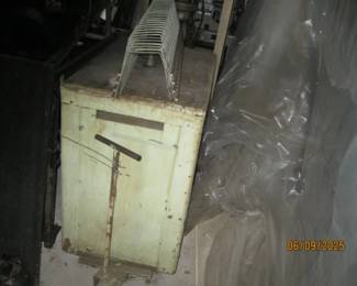 POWER CONVERTER