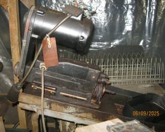 BELLOWSLOCKE DRILLING UNIT