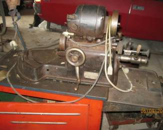KWIKWAY VALE FACING MACHINE