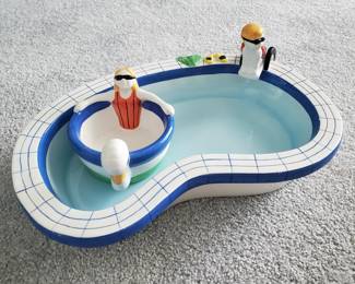 Vintage pool chip & dip bowl