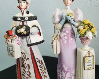 Vintage avon figurines