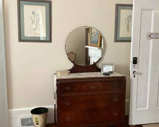 Dresser with mirror