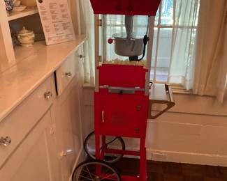 Popcorn machine