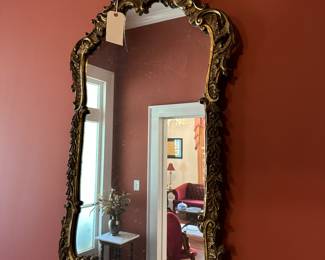 Beautiful ornate gilded mirror!