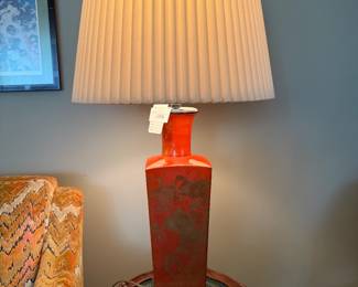 Decorative Side Table, Red Chinoiserie Porcelain Table Lamp