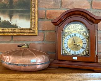 Mantle Clock
