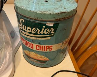 Vintage Superior Tin