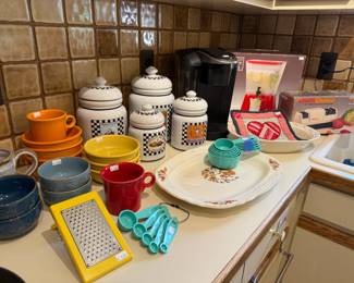 Canisters, Measuring Cups, Bowl Sets