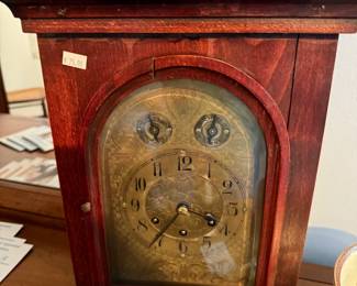 Mantle Clock