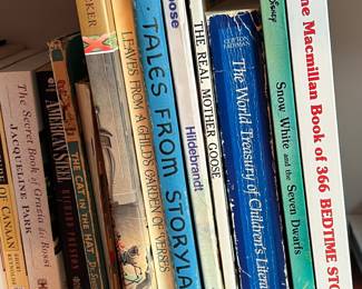 CHILDRENS BOOKS