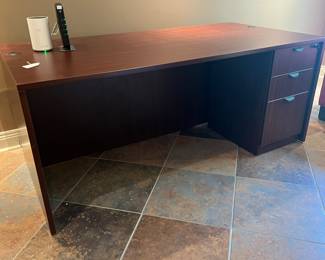 OFFICE DESK
