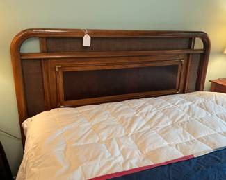 HEADBOARDS AND BEDDING
