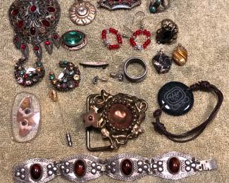 Vintage Brooches, Rings and Bracelets 