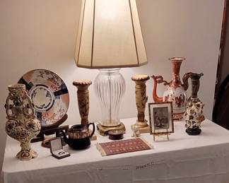 Fine porcelain/pottery, including Capidomente Italian Vases