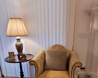 Vintage Upholstered William & Mary style chair.