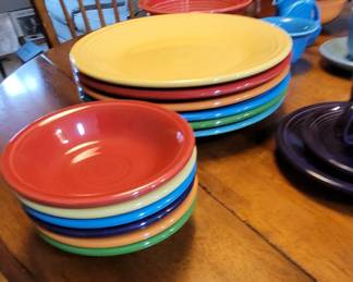 FIESTAWARE!!! Six place settings, including dinner plates, bowls, cups/saucers, & assorted serving pieces. Classic!!!