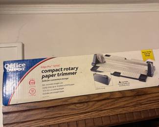 paper trimer