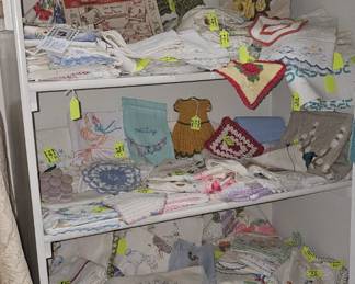 All vintage linens