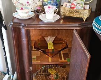 Cabinet SOLD