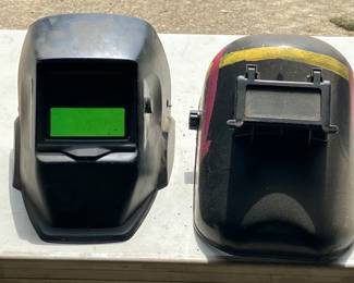 Welding shield