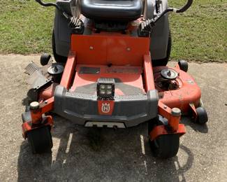 Husqvarna zero turn mower runs great!