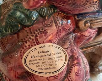 Fitz and Floyd Queen Victoria Teapot