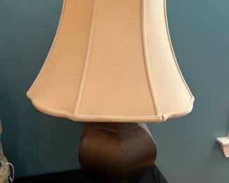 2 of 2 matching brass lamps