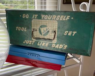 Toy tool box