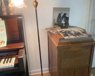 VICTROLA CABINET only, BRIDGE LAMP