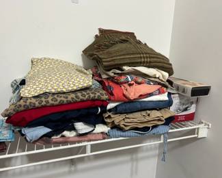 Woman's Clothing