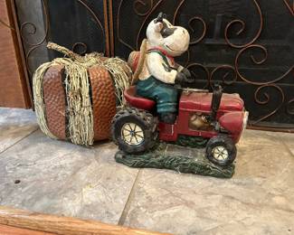 Smiling Cow Farmer decor and light up fall decor