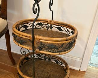 2 - Tier display basket