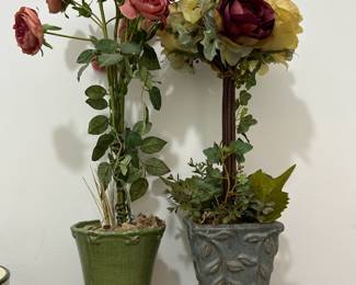 Fake Floral Arraignments