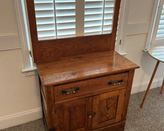 Antique Wash Basin