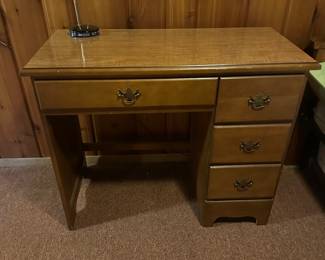 Small Office Desk