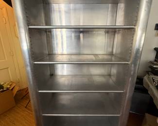RH aviator bookshelf