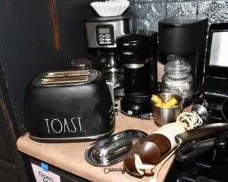 251Kitchen