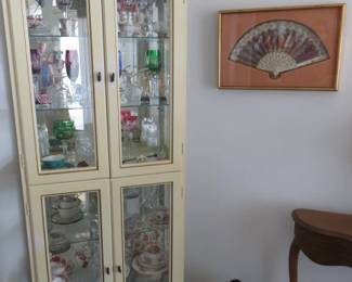 Mid Century Light Wood 4 Door Glass Curio Display Cabinet