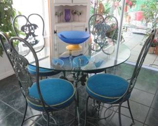 Antique Glass Top Cast Metal Lion Clawfoot Parlor Kitchen Table Set