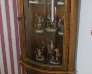 Pulaski Lighted Double Door, Corner Curio Cabinet