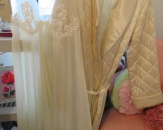 Saks Fifth Avenue Robe