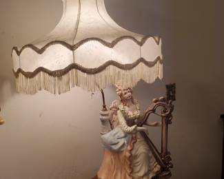Capodimonte lamp