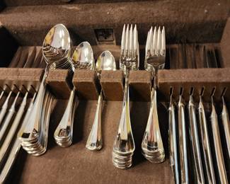 Stainless Flatware Set (One of the large servings pieces are missing)  