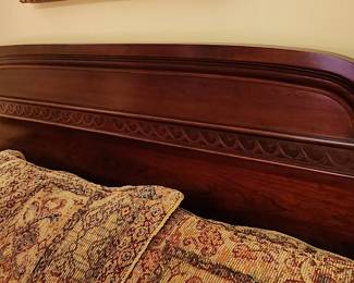 Pennsylvania House Full Size Solid Cherry Poster with Finials Bed