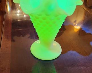  Uranium glass Fenton